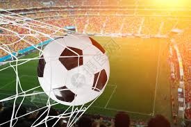 马金：恩里克要求非常高，我31岁了仍需进步